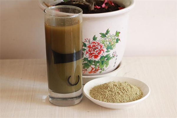 苜蓿酵素的正確吃法 苜蓿酵素每天喝幾次 苜蓿酵素的正確吃法 苜蓿酵素每天喝幾次