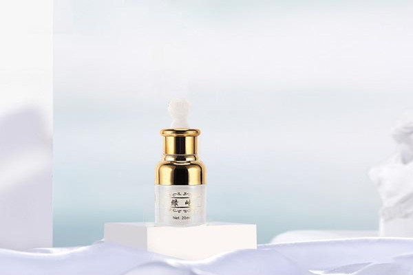 綠屹祛痘精華好用嗎 綠屹祛痘精華安全嗎 綠屹祛痘精華好用嗎 綠屹祛痘精華安全嗎