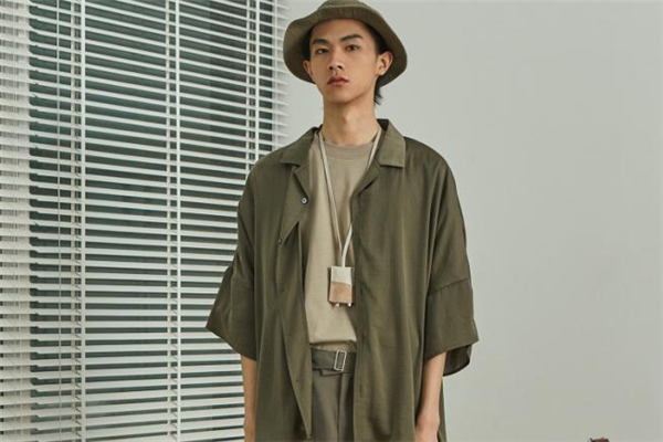 雅痞風(fēng)怎么搭配 男生雅痞風(fēng)穿搭圖片 雅痞風(fēng)怎么搭配 男生雅痞風(fēng)穿搭圖片