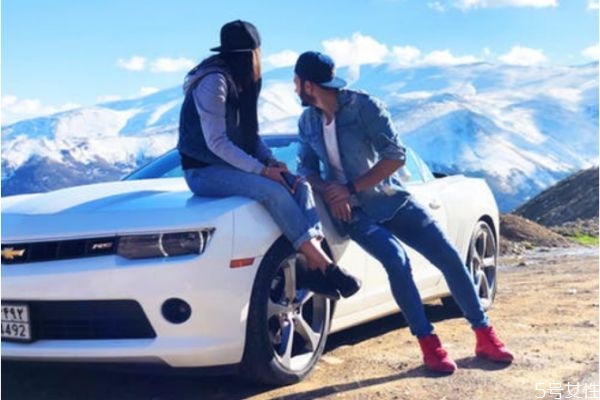 男人出軌抓痕一般在哪 一個(gè)男人出軌的表現(xiàn) 男人出軌抓痕一般在哪 一個(gè)男人出軌的表現(xiàn)