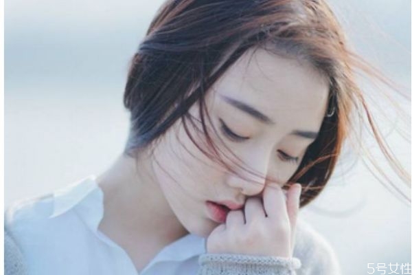 女人應(yīng)該怎么冷處理問題 女人冷處理問題的技巧 女人應(yīng)該怎么冷處理問題 女人冷處理問題的技巧