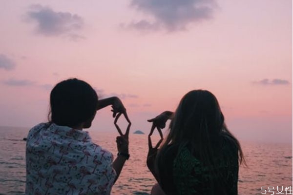 男人容易放下婚外情嗎 男人什么情況會(huì)放下情人 男人容易放下婚外情嗎 男人什么情況會(huì)放下情人