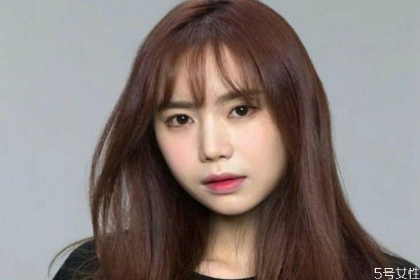 不漂色染發(fā)會褪色嗎 頭發(fā)不漂掉色是什么色 不漂色染發(fā)會褪色嗎 頭發(fā)不漂掉色是什么色