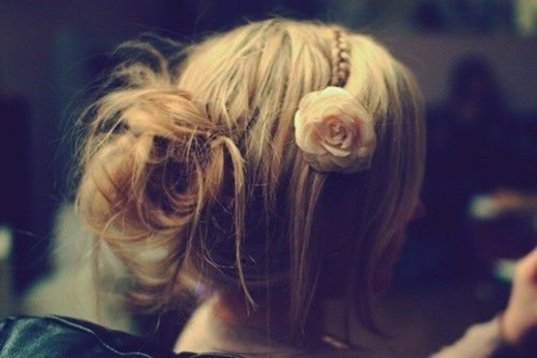 前男友試探你的表現(xiàn) 怎么辨別前男友的試探 前男友試探你的表現(xiàn) 怎么辨別前男友的試探