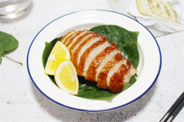 叉燒用豬的哪個(gè)部位最好 叉燒用肥肉還是瘦肉 叉燒用豬的哪個(gè)部位最好 叉燒用肥肉還是瘦肉