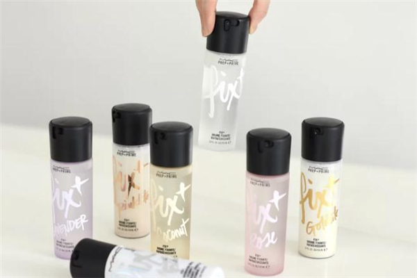 mac控妝水真假對(duì)比 mac控妝水有哪幾個(gè)味道 mac控妝水真假對(duì)比 mac控妝水有哪幾個(gè)味道