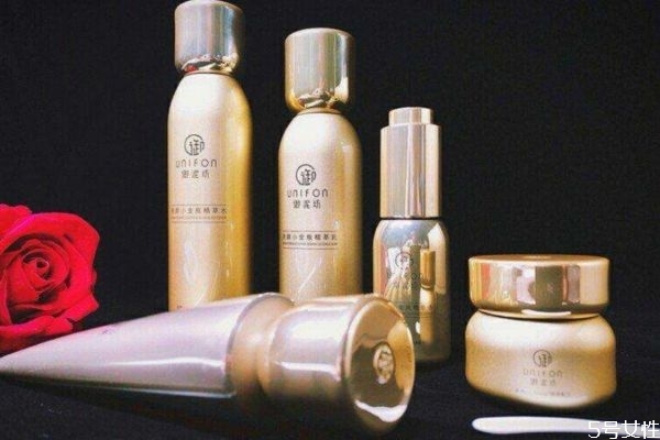 御泥坊小金瓶什么檔次的產(chǎn)品 御泥坊小金瓶適合人群 御泥坊小金瓶什么檔次的產(chǎn)品 御泥坊小金瓶適合人群