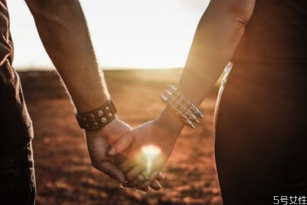 怎么治老公吵架提離婚 吵架后男人要離婚怎么辦 怎么治老公吵架提離婚 吵架后男人要離婚怎么辦