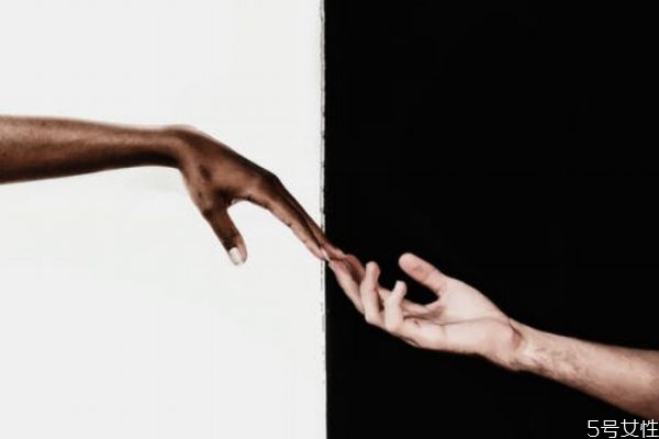 男人不愛你了還能挽回嗎 男人不愛你了該怎么挽回 男人不愛你了還能挽回嗎 男人不愛你了該怎么挽回