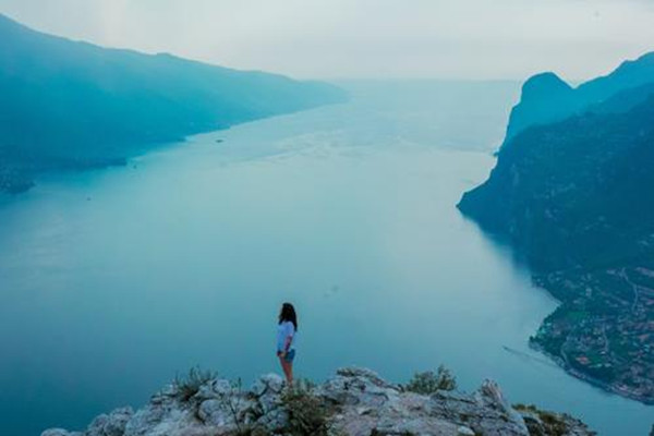 學(xué)歷相差大的人在一起會(huì)有哪些問(wèn)題 學(xué)歷相差在一起有弊端嗎 學(xué)歷相差大的人在一起會(huì)有哪些問(wèn)題 學(xué)歷相差在一起有弊端嗎