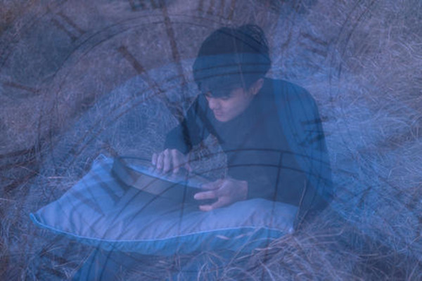 失眠穴在哪 按摩失眠穴能幫助睡眠嗎 失眠穴在哪 按摩失眠穴能幫助睡眠嗎