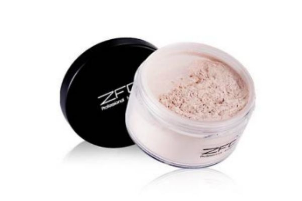 怎么用散粉去頭發(fā)油 其它快速去頭發(fā)油的方法 怎么用散粉去頭發(fā)油 其它快速去頭發(fā)油的方法