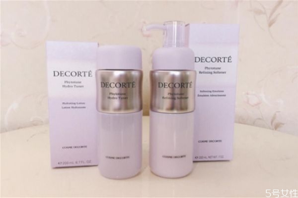 黛珂植物欣韻和植物韻律一樣嗎 黛珂植物韻律水乳適合年齡 黛珂植物欣韻和植物韻律一樣嗎 黛珂植物韻律水乳適合年齡