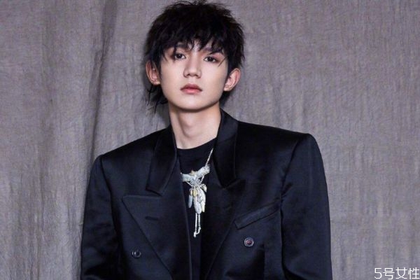 錫紙燙幾天內(nèi)不能洗 打理錫紙燙的注意事項 錫紙燙幾天內(nèi)不能洗 打理錫紙燙的注意事項