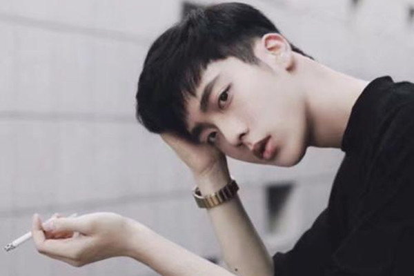 事業(yè)型的男人喜歡怎樣的女生 怎樣與事業(yè)型的男生相處 事業(yè)型的男人喜歡怎樣的女生 怎樣與事業(yè)型的男生相處