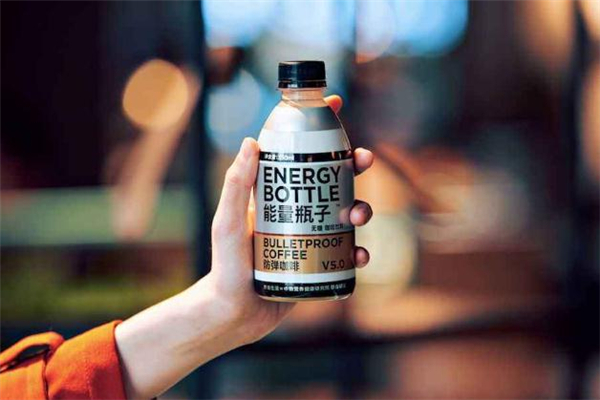 防彈咖啡什么時候喝 喝了防彈咖啡可以喝酒嗎 防彈咖啡什么時候喝 喝了防彈咖啡可以喝酒嗎