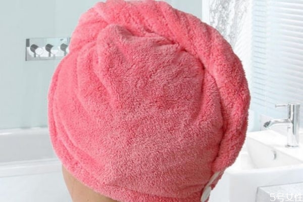 干發(fā)帽一般多久能干 干發(fā)帽要怎么戴 干發(fā)帽一般多久能干 干發(fā)帽要怎么戴