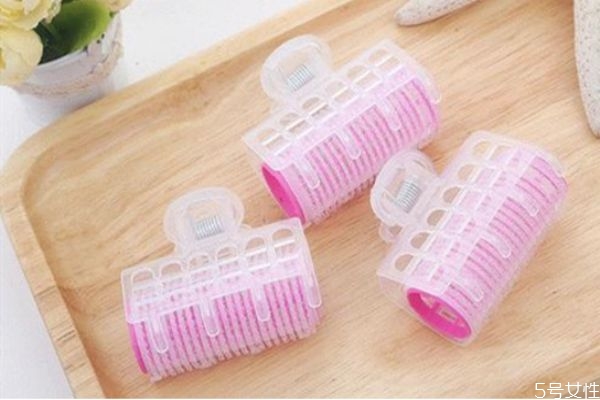 空氣劉海卷發(fā)筒怎么選大小 卷劉海的東西叫什么 空氣劉海卷發(fā)筒怎么選大小 卷劉海的東西叫什么