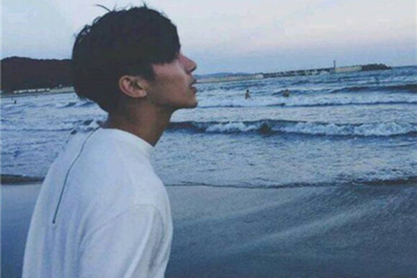 出軌的男人說(shuō)以后會(huì)改能信嗎 出軌的男人會(huì)改嗎 出軌的男人說(shuō)以后會(huì)改能信嗎 出軌的男人會(huì)改嗎