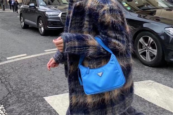 hobo包是什么意思 hobo包是什么牌子 hobo包是什么意思 hobo包是什么牌子