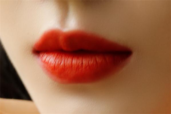 ysl小金條28試色 ysl小金條28號色是什么顏色 ysl小金條28試色 ysl小金條28號色是什么顏色