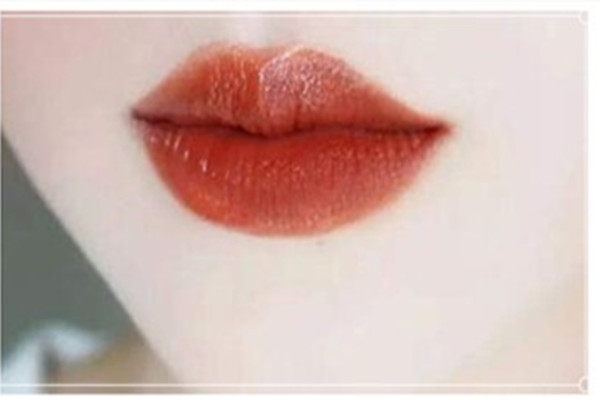 韓妝適合什么顏色的口紅 韓妝涂什么顏色的口紅好看 韓妝適合什么顏色的口紅 韓妝涂什么顏色的口紅好看