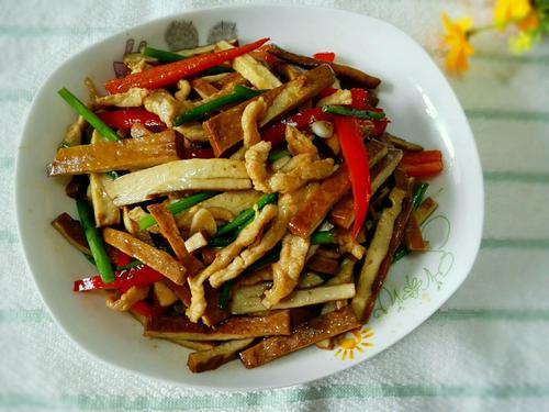 香干肉絲怎么做好吃 香干肉絲的做法 香干肉絲怎么做好吃 香干肉絲的做法