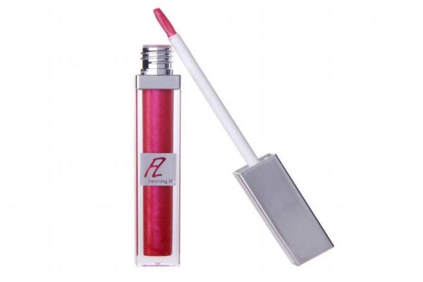 唇彩的保質(zhì)期是多久 唇蜜和唇彩有什么區(qū)別 唇彩的保質(zhì)期是多久 唇蜜和唇彩有什么區(qū)別