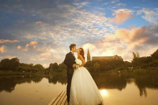 剛相完親回去后要找對方聊天嗎 剛相完親回去后怎么聊天 剛相完親回去后要找對方聊天嗎 剛相完親回去后怎么聊天