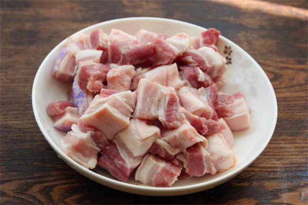帶皮五花肉怎么切 帶皮五花肉切不動怎么辦 帶皮五花肉怎么切 帶皮五花肉切不動怎么辦