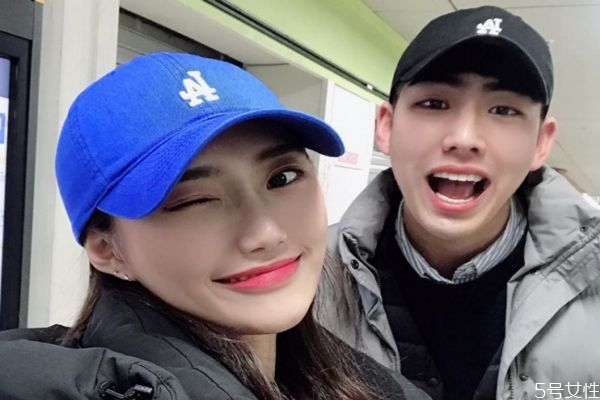 棒球帽和嘻哈帽哪個(gè)好看 棒球帽和嘻哈帽怎么戴好看