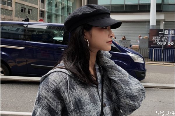 平頂帽適合圓臉嗎 戴平頂帽會顯臉長嗎