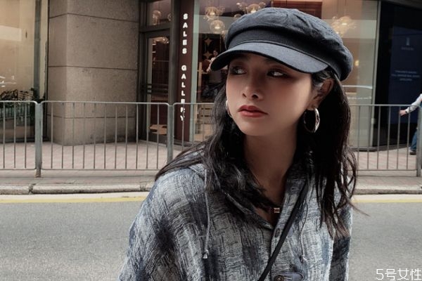 平頂帽適合圓臉嗎 戴平頂帽會顯臉長嗎