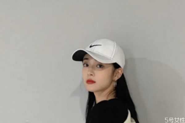 洗棒球帽要注意什么 棒球帽怎么洗不會(huì)變形 洗棒球帽要注意什么 棒球帽怎么洗不會(huì)變形