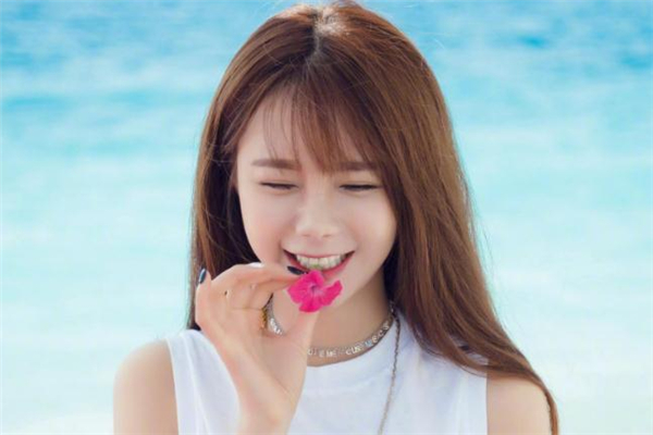 軟化頭發(fā)是什么意思 軟化頭發(fā)的藥水叫什么 軟化頭發(fā)是什么意思 軟化頭發(fā)的藥水叫什么