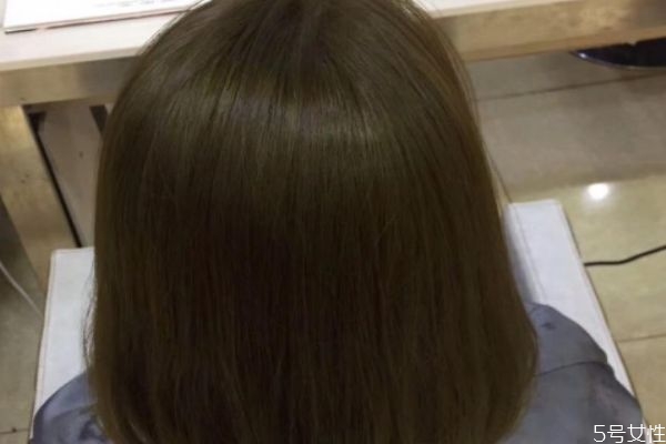 悶青色和青棕色的區(qū)別是什么 悶青色怎么跟黑色一樣 悶青色和青棕色的區(qū)別是什么 悶青色怎么跟黑色一樣