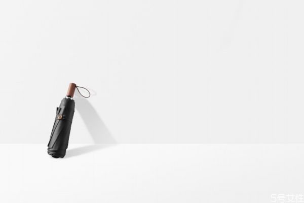 太陽傘選擇方法 遮陽傘的分類有兩種 太陽傘選擇方法 遮陽傘的分類有兩種