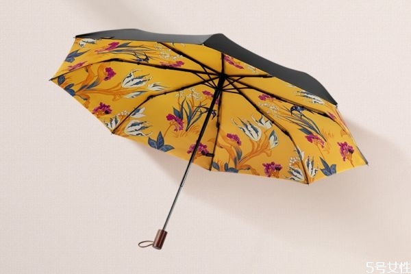 太陽(yáng)傘下雨打之后還有效果嗎 太陽(yáng)傘可以雨天打嗎 太陽(yáng)傘下雨打之后還有效果嗎 太陽(yáng)傘可以雨天打嗎