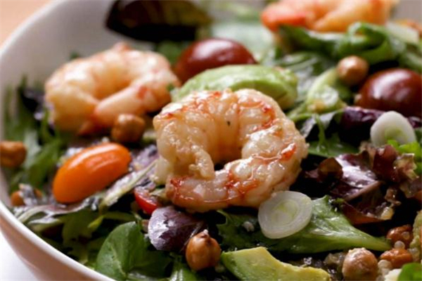 蝦仁沙拉的熱量 蝦仁沙拉適合減肥吃嗎 蝦仁沙拉的熱量 蝦仁沙拉適合減肥吃嗎