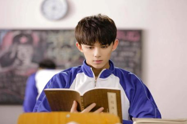 怎樣對(duì)待忽冷忽熱的男生 怎么對(duì)付忽冷忽熱的男生