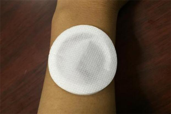 兒童三伏貼效果怎么樣 兒童三伏貼和大人的一樣嗎 兒童三伏貼效果怎么樣 兒童三伏貼和大人的一樣嗎