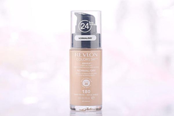 露華濃持妝粉底液遮瑕好嗎 露華濃持妝粉底液的優(yōu)點(diǎn) 露華濃持妝粉底液遮瑕好嗎 露華濃持妝粉底液的優(yōu)點(diǎn)