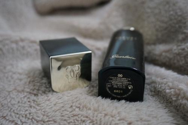 嬌蘭金鉆塑顏粉底液的優(yōu)缺點 嬌蘭金鉆塑顏粉底液好用嗎 嬌蘭金鉆塑顏粉底液的優(yōu)缺點 嬌蘭金鉆塑顏粉底液好用嗎