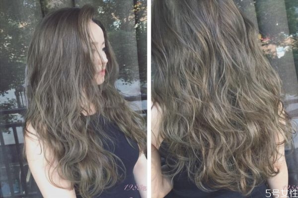 卷發(fā)棒對頭發(fā)有傷害嗎 燙頭發(fā)后怎么恢復原狀 卷發(fā)棒對頭發(fā)有傷害嗎 燙頭發(fā)后怎么恢復原狀