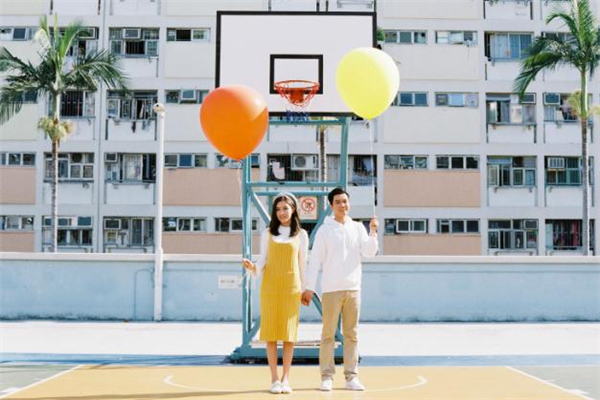 姐弟戀分手容易走出來嗎 姐弟戀分手了如何放下 姐弟戀分手容易走出來嗎 姐弟戀分手了如何放下