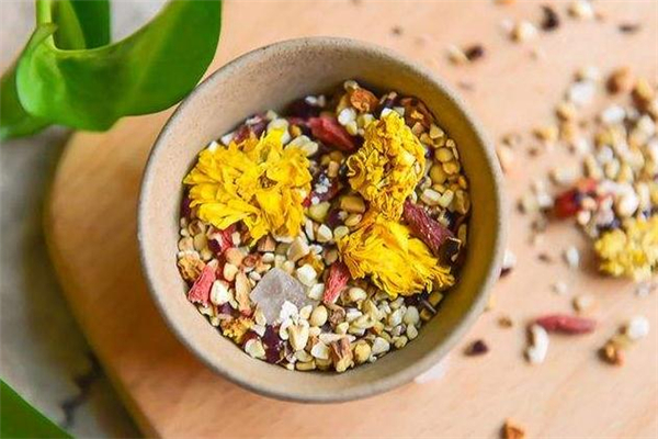 紅豆薏米茶孕婦能喝嗎 紅豆薏米茶經(jīng)期能喝嗎 紅豆薏米茶孕婦能喝嗎 紅豆薏米茶經(jīng)期能喝嗎