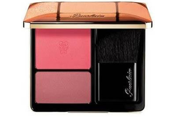 法國(guó)嬌蘭雙色腮紅自然嗎 法國(guó)嬌蘭雙色腮紅有哪些顏色 法國(guó)嬌蘭雙色腮紅自然嗎 法國(guó)嬌蘭雙色腮紅有哪些顏色