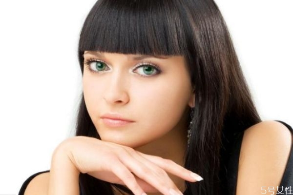 中分太久怎么弄成平劉海 不想中分怎么變回來(lái) 中分太久怎么弄成平劉海 不想中分怎么變回來(lái)