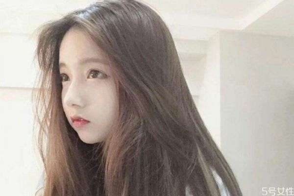 沒劉海怎么扎頭發(fā)好看 沒劉海的發(fā)型扎法 沒劉海怎么扎頭發(fā)好看 沒劉海的發(fā)型扎法