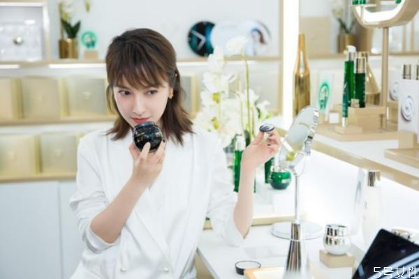 劉?？梢越娱L(zhǎng)嗎 接發(fā)可以只接劉海嗎